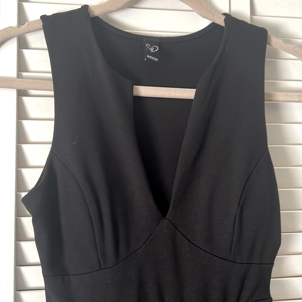 CUTE BLACK DRESS - Picture 2 of 5